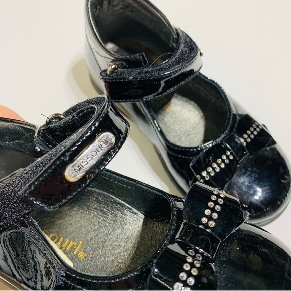 Missouri little girls age 2-3 patent leather formal shoes Mary janes - Picture 3 of 5
